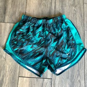 Nike women’s shorts